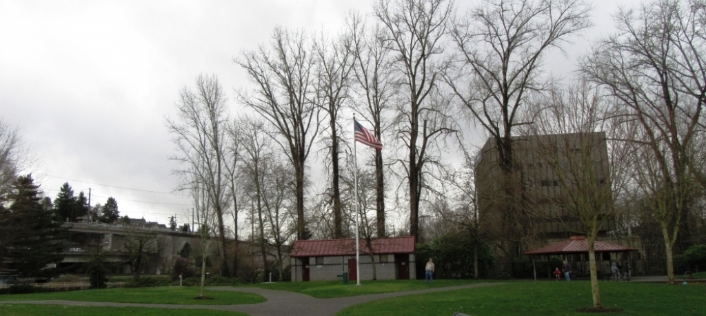 AMERICAN LEGION POST NO. 19 MEMORIAL FLAGPOLE