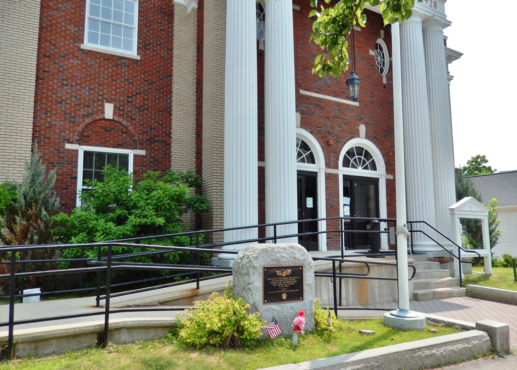TOWN OIF FARMINGTON ALL WARS VETERANS MEMORIAL