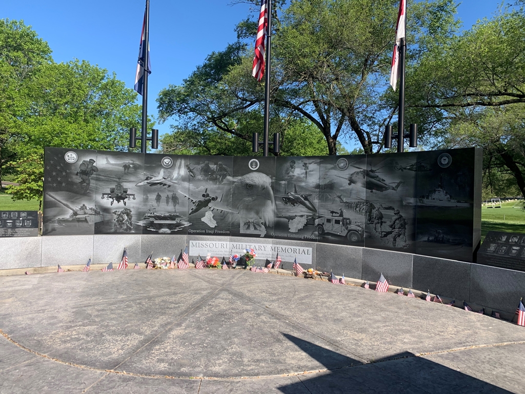 MISSOURI MILITARY MEMORIAL WALL