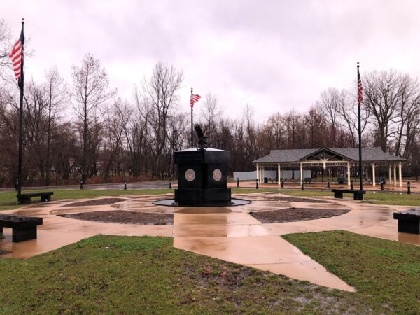 SAINT CHARLES VETERANS MEMORIAL