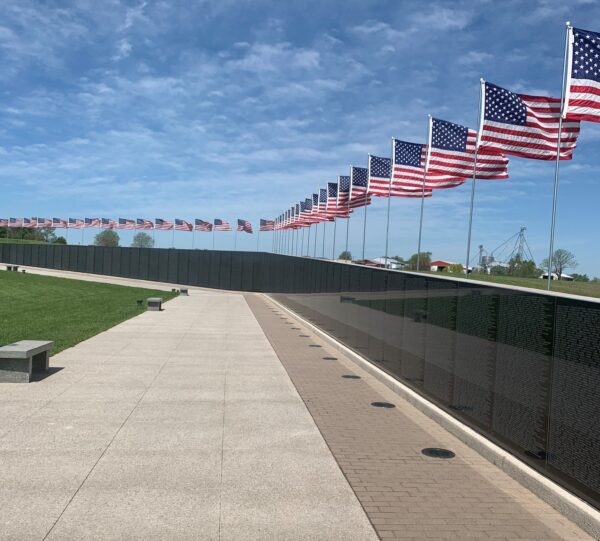 PERRYVILLE VIETNAM VETERANS WAR MEMORIAL