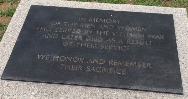 PERRYVILLE WHO SERVED AND LATER DIED VIETNAM WRA MEMORIAL PLAQUE