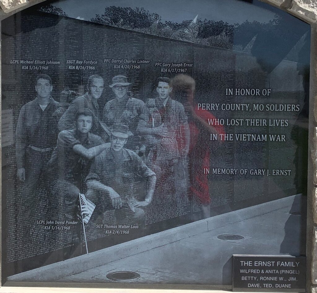 PERRY COUNTY VIETNAM WAR MEMORIAL