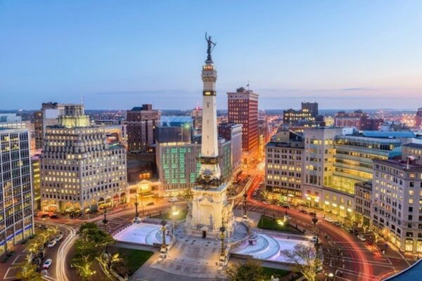 INDIANAPOLIS SOLDIERS’ AND SAILORS’ MONUMENT NIGHT-TIME