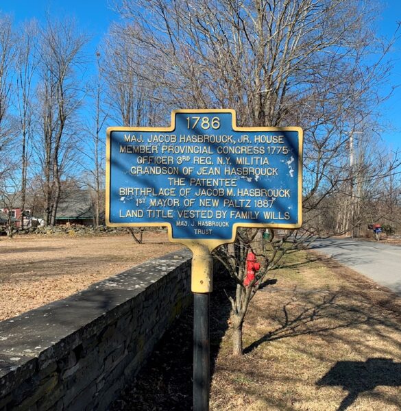 1786 REVOLUTIONARY WAR OFFICER MEMORIAL MARKER
