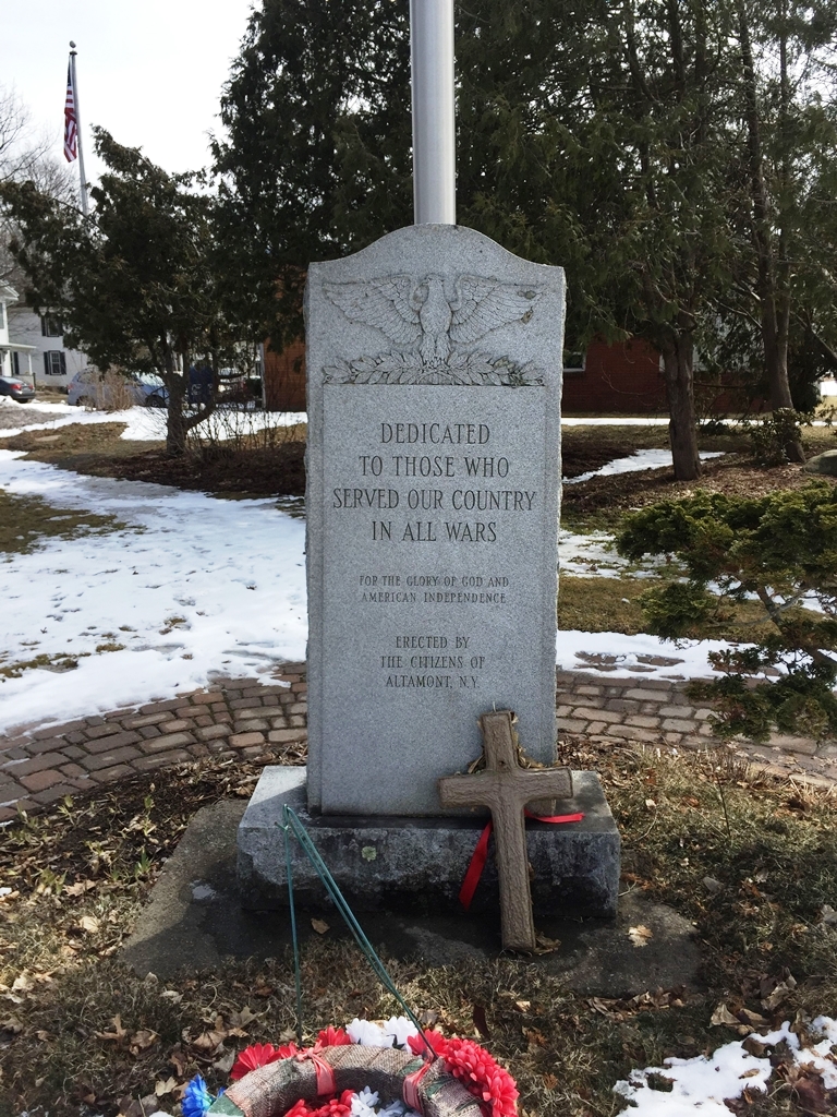 ALATMONT WAR VETERANS MEMORIAL