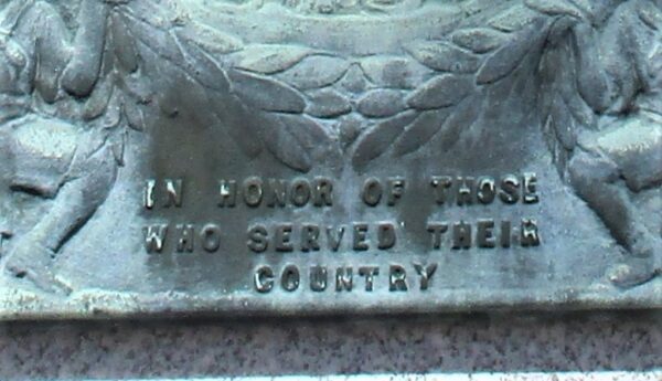 IN HONOR OF THOSE WHO SERVED THEIR COUNTRY MEMORIAL PLAQUE A