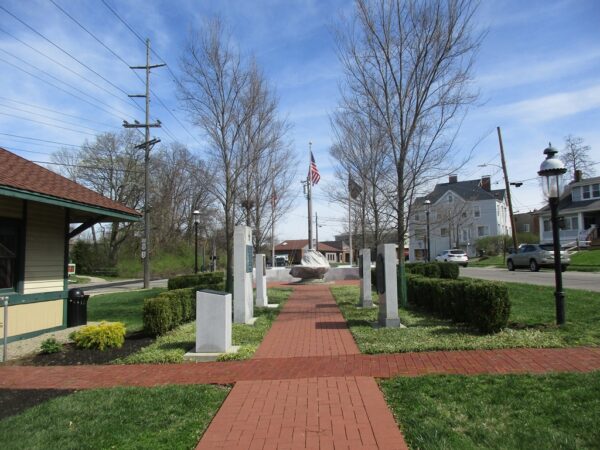SILVERTON VETERANS PLAZA MEMORIAL