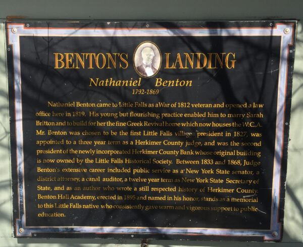 BENTON’S LANDING WAR MEMORIAL PLAQUE