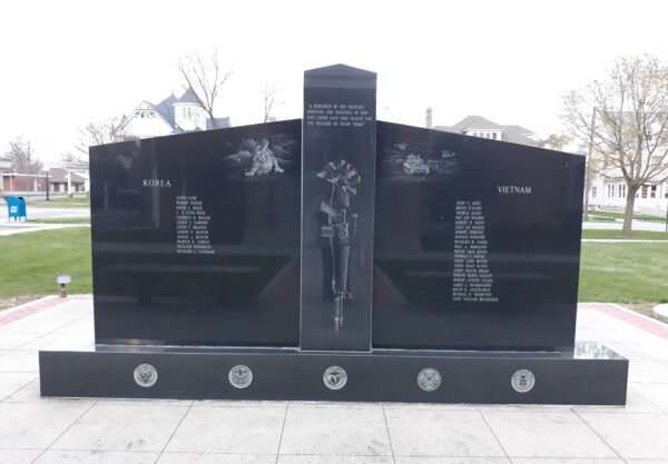 FULTON COUNTY, OH WAR MEMORIAL BACK