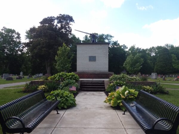 SOLDIERS MEMORIAL MONUMENT