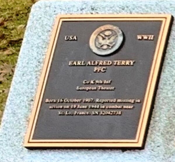 EARL ALFRED TERRY WAR MEMORIAL PLAQUE