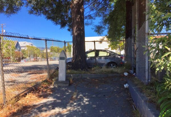 EMERYVILLE WORLD WAR I MEMORIAL