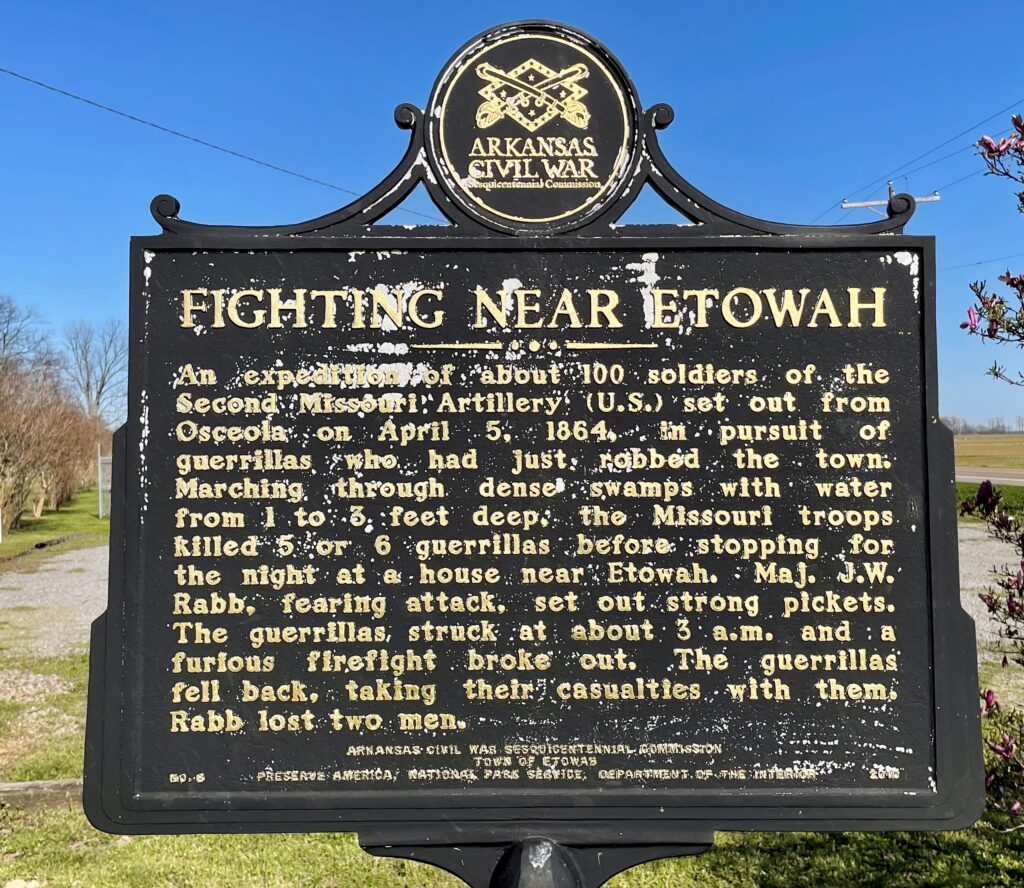 FIGHTING NEAR ETOWAH WAR MEMORIAL MARKER