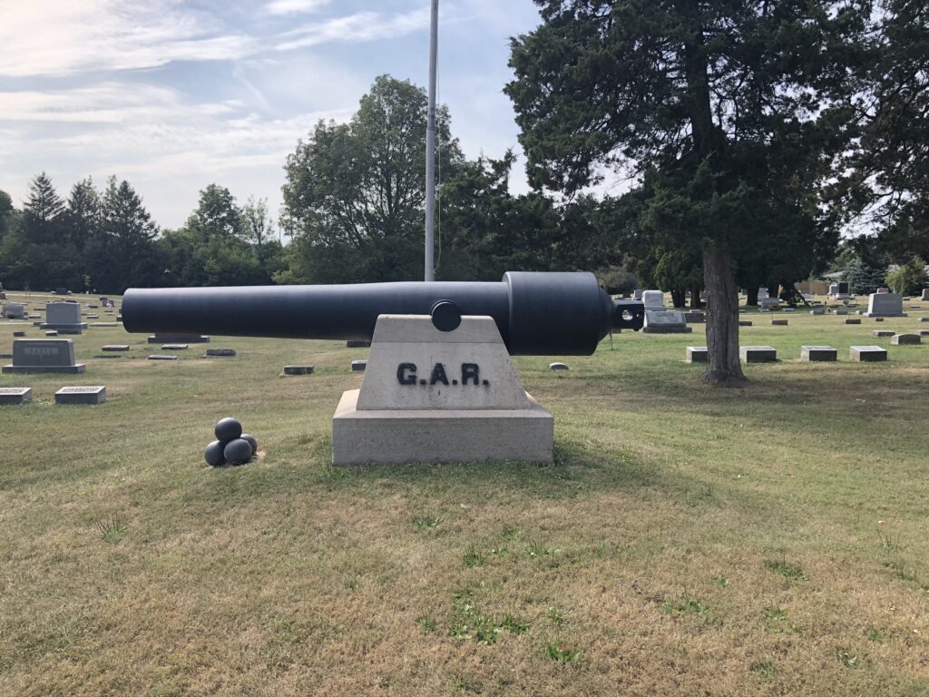 FRANKLIN GROVE CEMETERY G.A.R. MEMORIAL CANNON SIDE A
