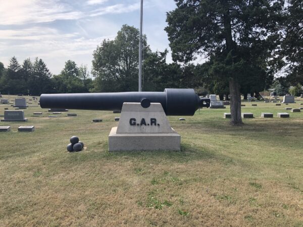 FRANKLIN GROVE CEMETERY G.A.R. MEMORIAL CANNON SIDE A