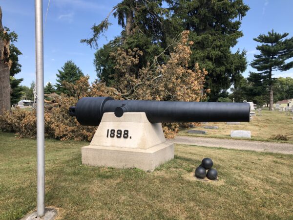 FRANKLIN GROVE CEMETERY G.A.R. MEMORIAL CANNON SIDE B