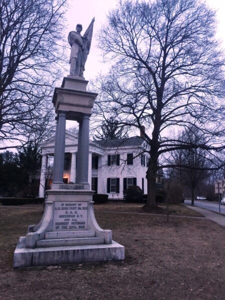 GREENWICH CIVIL WAR MEMORIAL