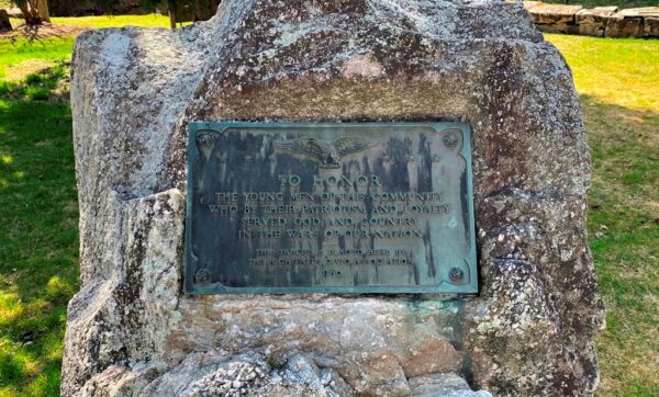 HENRY LAZELL HUBBARD WAR MEMORIAL PLAQUE