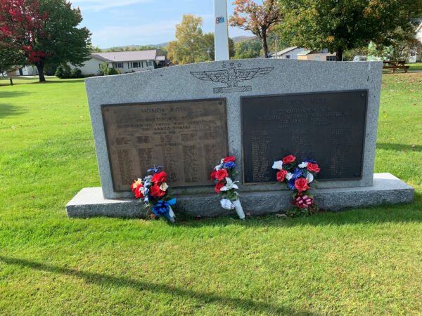 HONOR ROLL OF STEWARTSTOWN, NH MEMORIAL FRONT