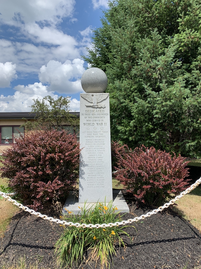 LYNCOURT WORLD WAR II MEMORIAL