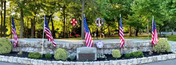 MASSAPEQUA PARK ROLL OF HONOR MEMORIAL