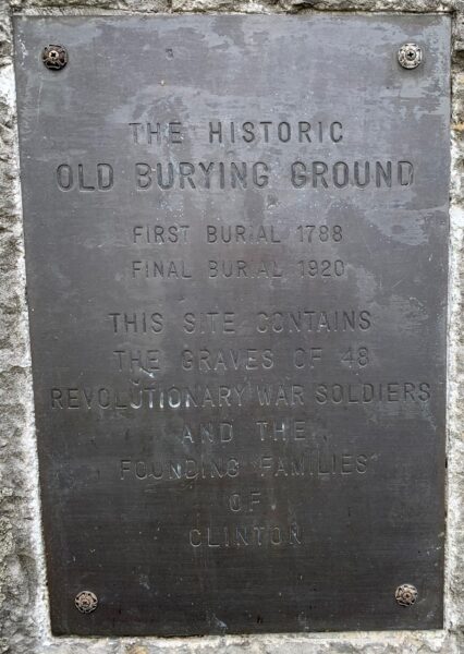 OLD BURYING GROUND REVOLUTIONARY WAR SOLDIERS MEMORIAL PLAQUE