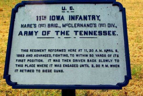 U.S. 11TH IOWA INFANTRY MEMORIAL PLAQUE II