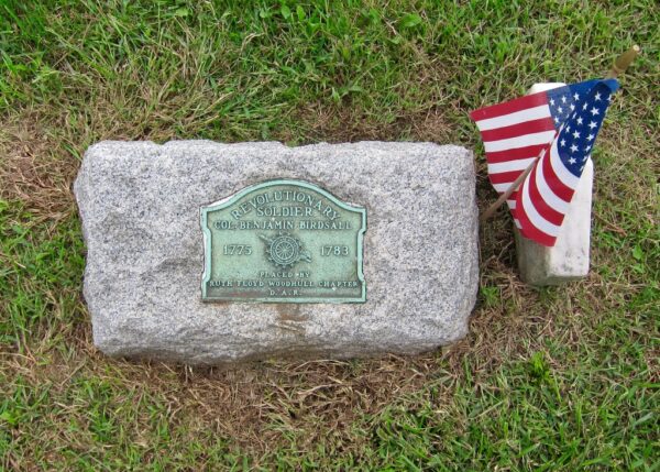 REVOLUTIONARY SOLDIER COL. BENJAMIN BIRDSALL WAR MEMORIAL