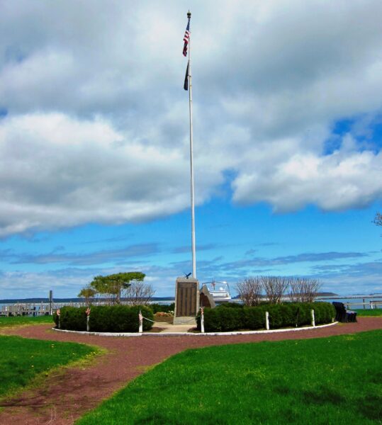 SAG HARBOR WORLD WAR II MEMORIAL