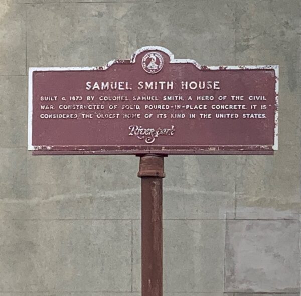 SAMUEL SMITH HOUSE WAR MEMORIAL MARKER