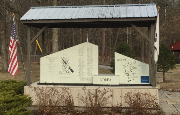 SARATOGA SPRINGS KOREAN WAR MEMORIAL