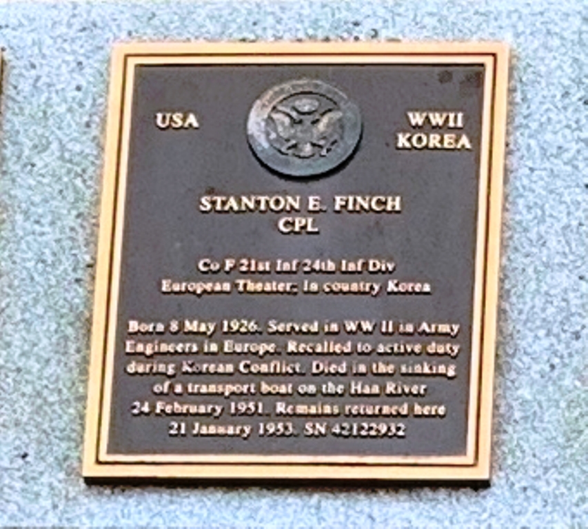 STANTON E. FINCH WAR MEMORIAL PLAQUE