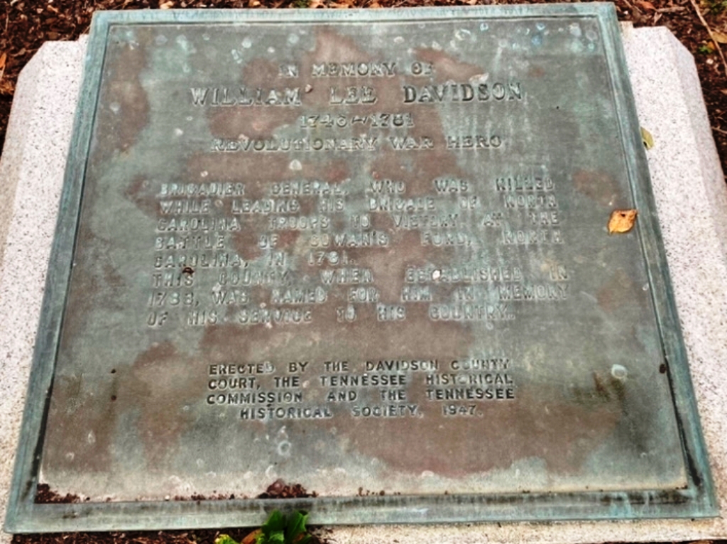 TO THE HERO’S OF 1776 WAR MEMORIAL PLAQUE B