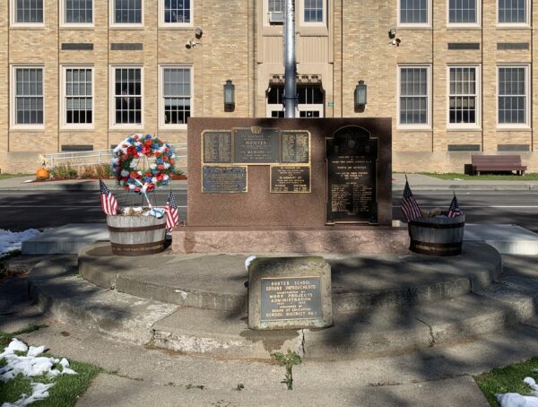 TOWN OF HUNTER WAR VETERANS MEMORIAL