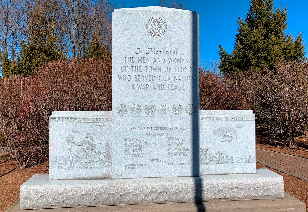 TOWN OF LLOYD VETERANS MEMORIAL