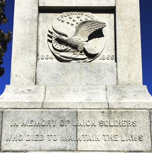 IN MEMORY OF UNION SOLDIERS WHO DIED TO MAINTAIN THE LAWS MEMORIAL STONE