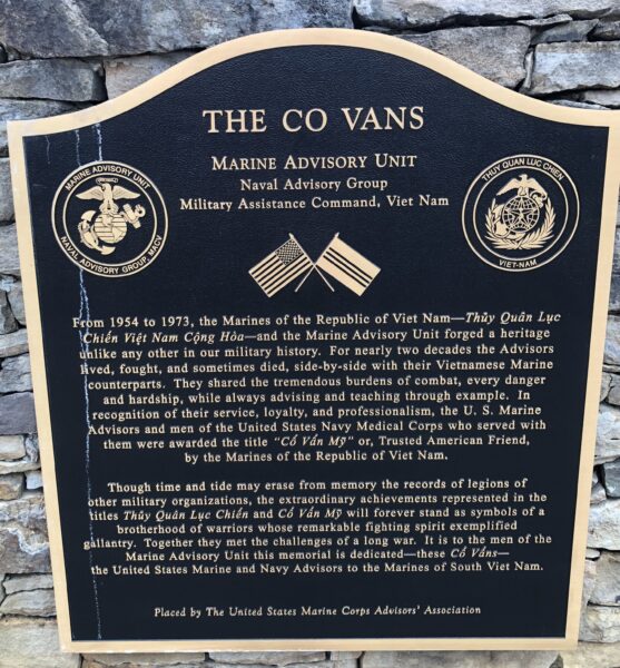 THE CO VANS MARINE ADVISORY UNIT WAR MEMORIAL PLAQUE