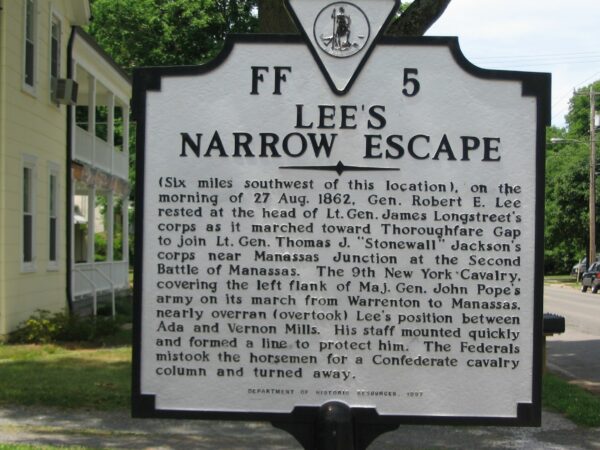 LEE’S NARROW ESCAPE WAR MEMORIAL MARKER