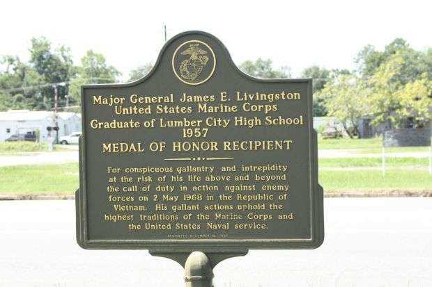 MAJOR GENERAL JAMES E. LIVINGSTON MEMORIAL MARKER