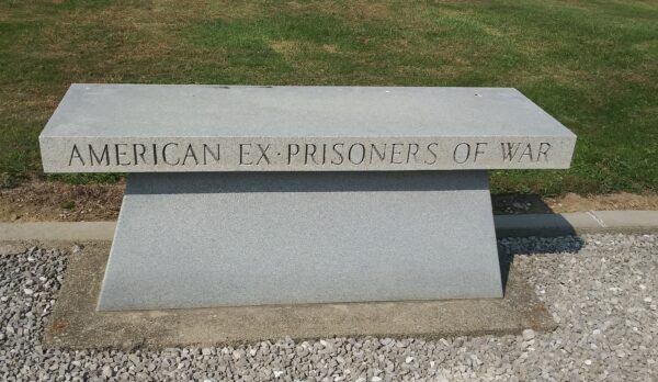 WAYNE COUNTY, OH WAR VETERANS MEMORIAL BENCH B