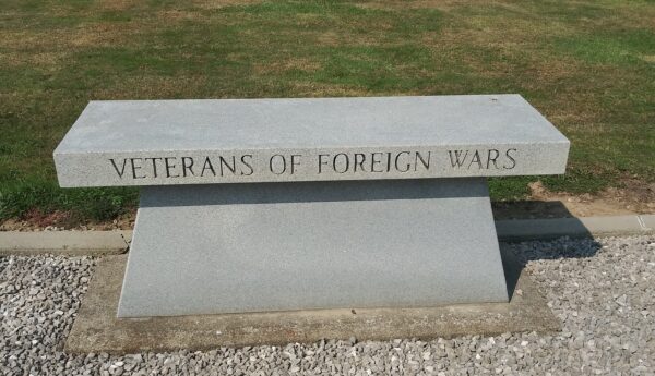 WAYNE COUNTY, OH WAR VETERANS MEMORIAL BENCH A