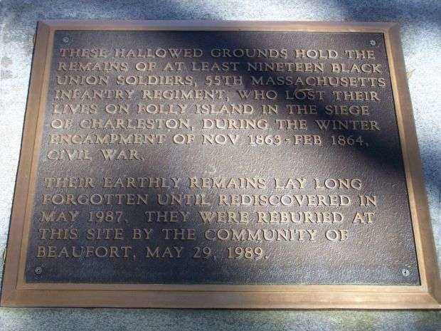 BEAUFORT NATIONAL VETERANS CEMETERY MEMORIAL DAY PLAQUE II