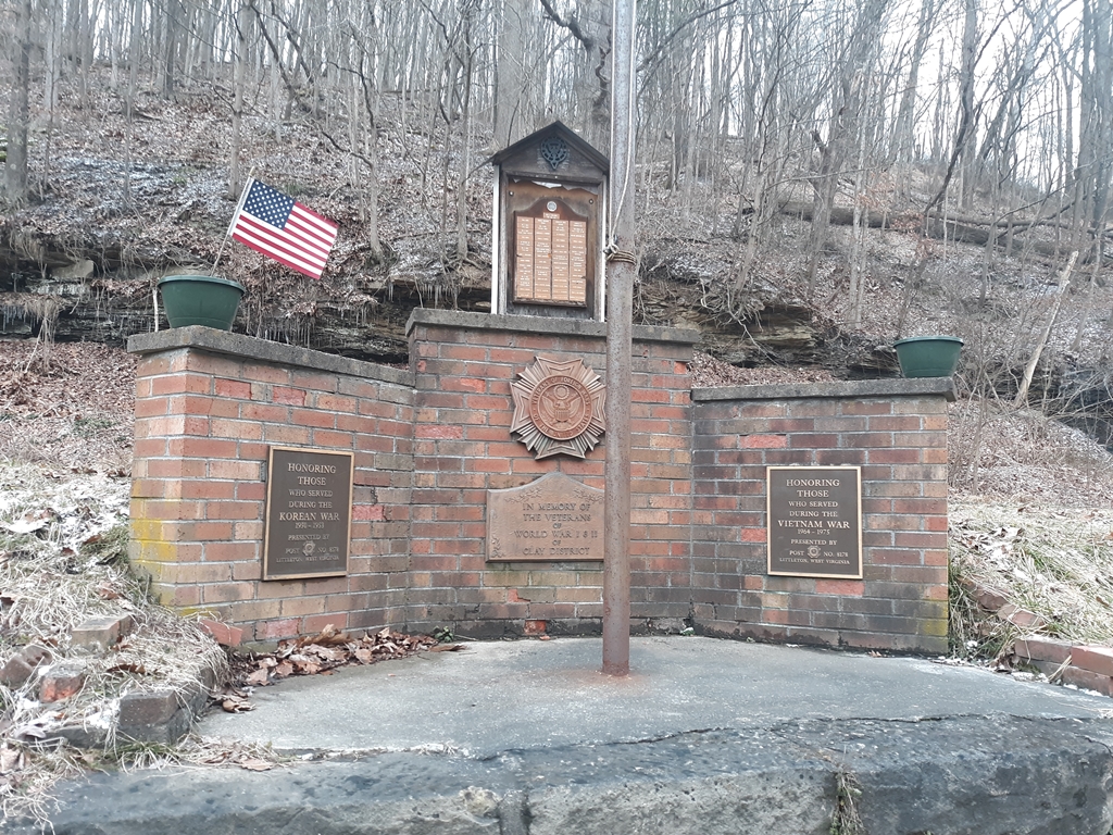 LITTLETON, WV WAR VETERANS MEMORIAL