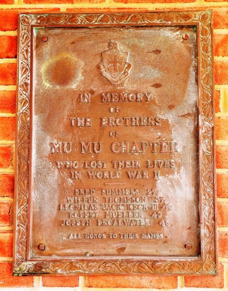 MU MU CHAPTER WORLD WAR II MEMORIAL PLAQUE