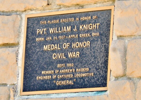 PVT. WILLIAM J. KNIGHT MEDAL OF HONOR WAR MEMORIAL PLAQUE