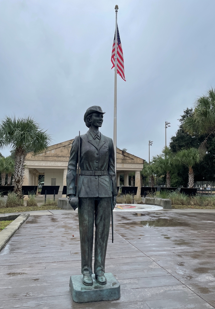 BLUE JACKET RECRUIT BRONZE STATUE HONORING OUR WOMEN SAILORS MEMORIAL
