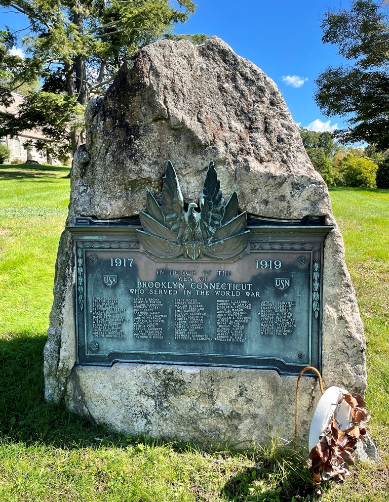 BROOKLYN, CONNECTICUT WORLD WAR I MEMORIAL