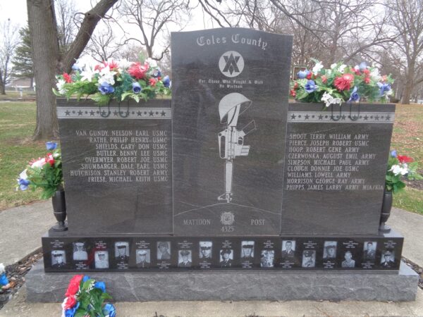 COLES COUNTY VIETNAM VETERANS MEMORIAL FRONT