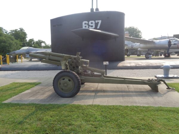 M2A1, 105MM HOWITZER WAR MEMORIAL